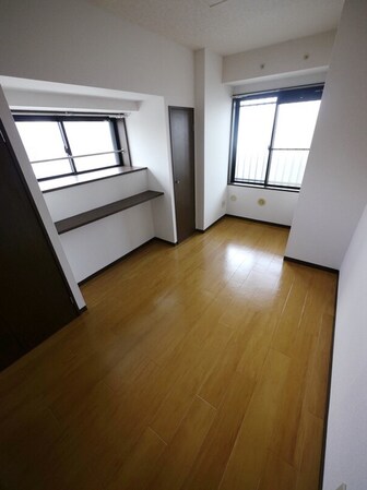 シャン・ド・フルールの物件内観写真